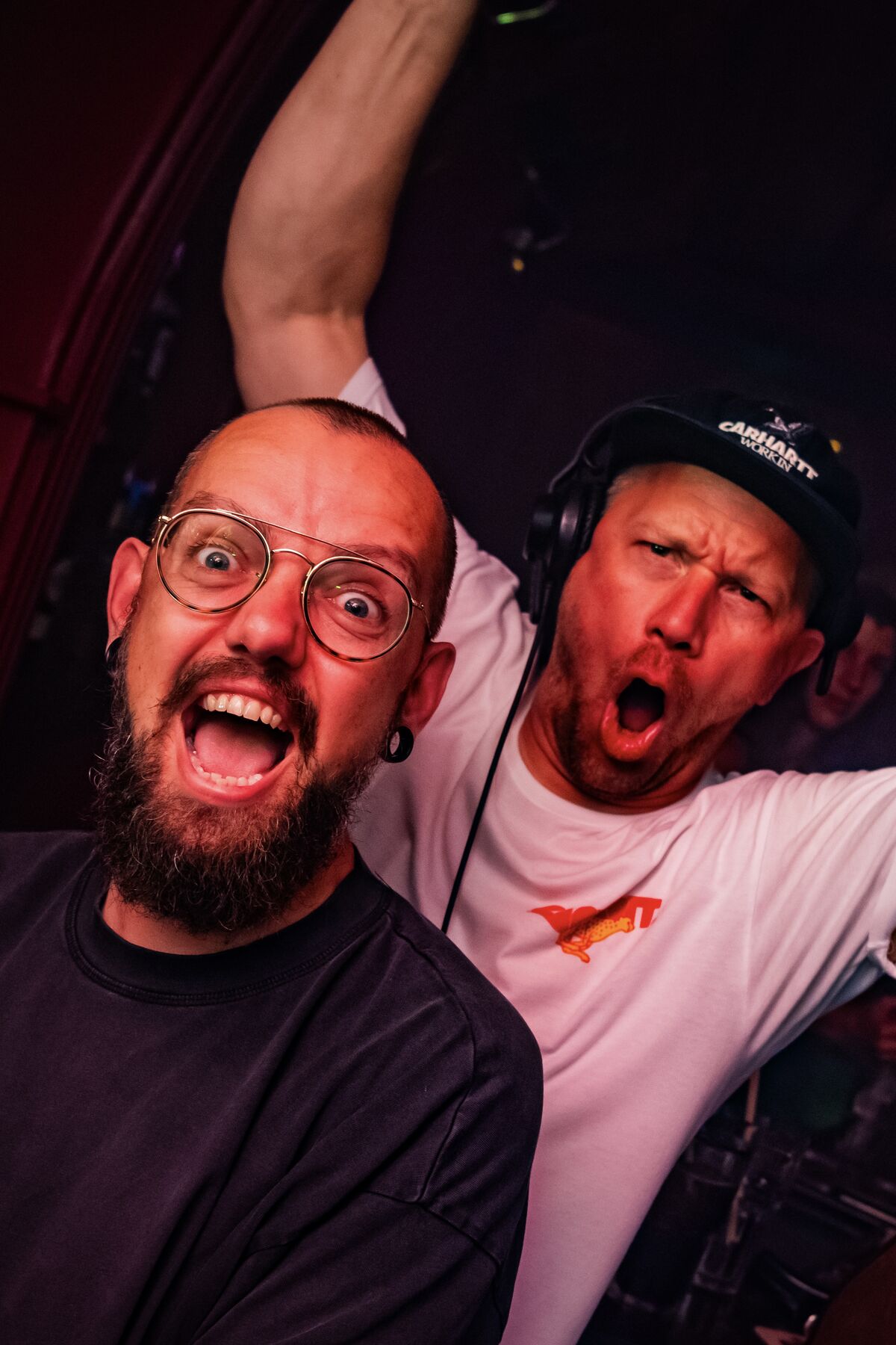 RawEndz going wild behind the decks