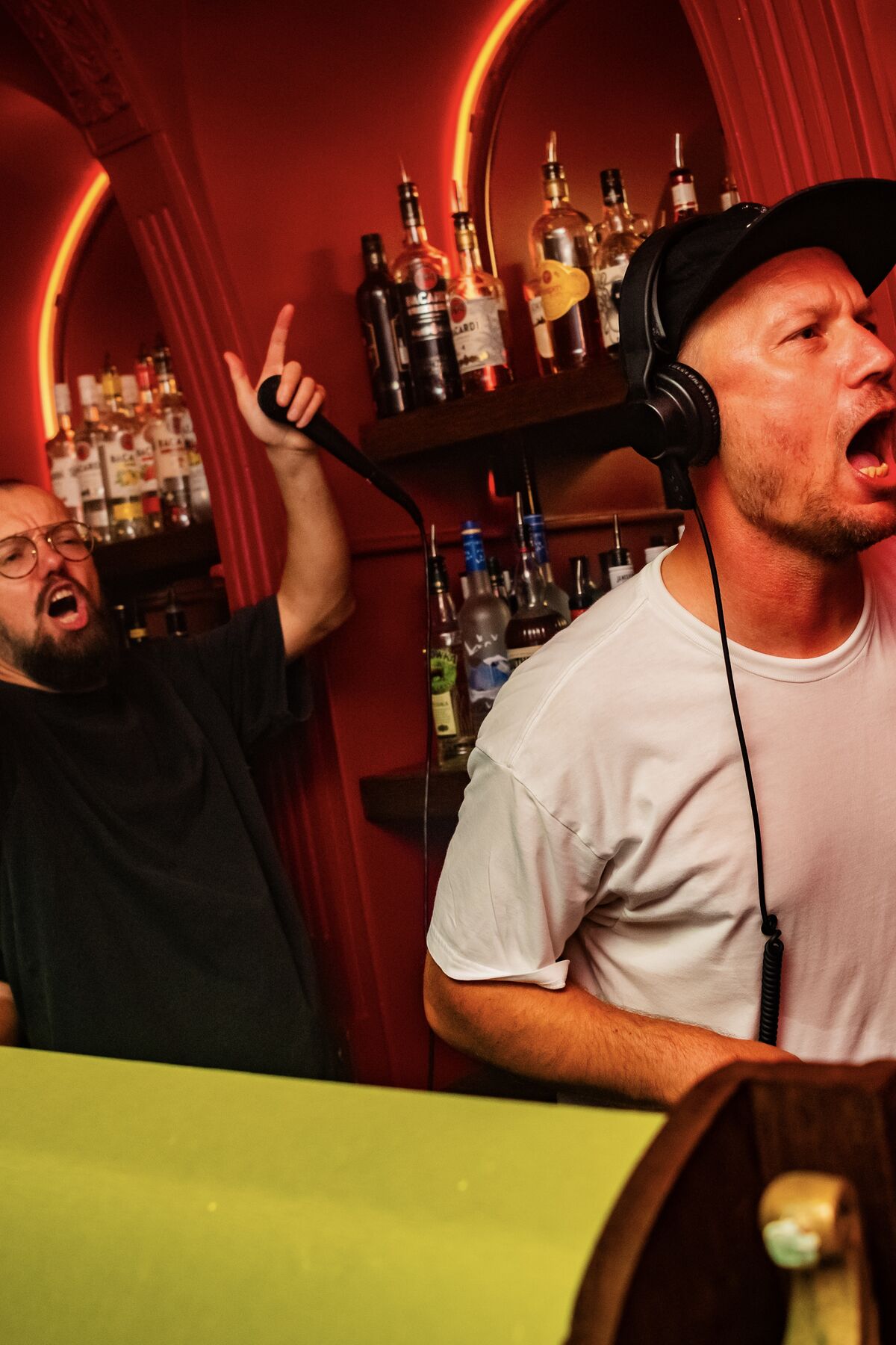Full energy on the microphone